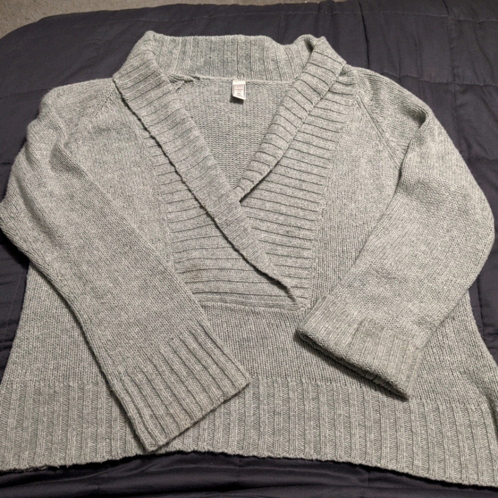 Gray Old Navy Women's Plus 2x Sweater
